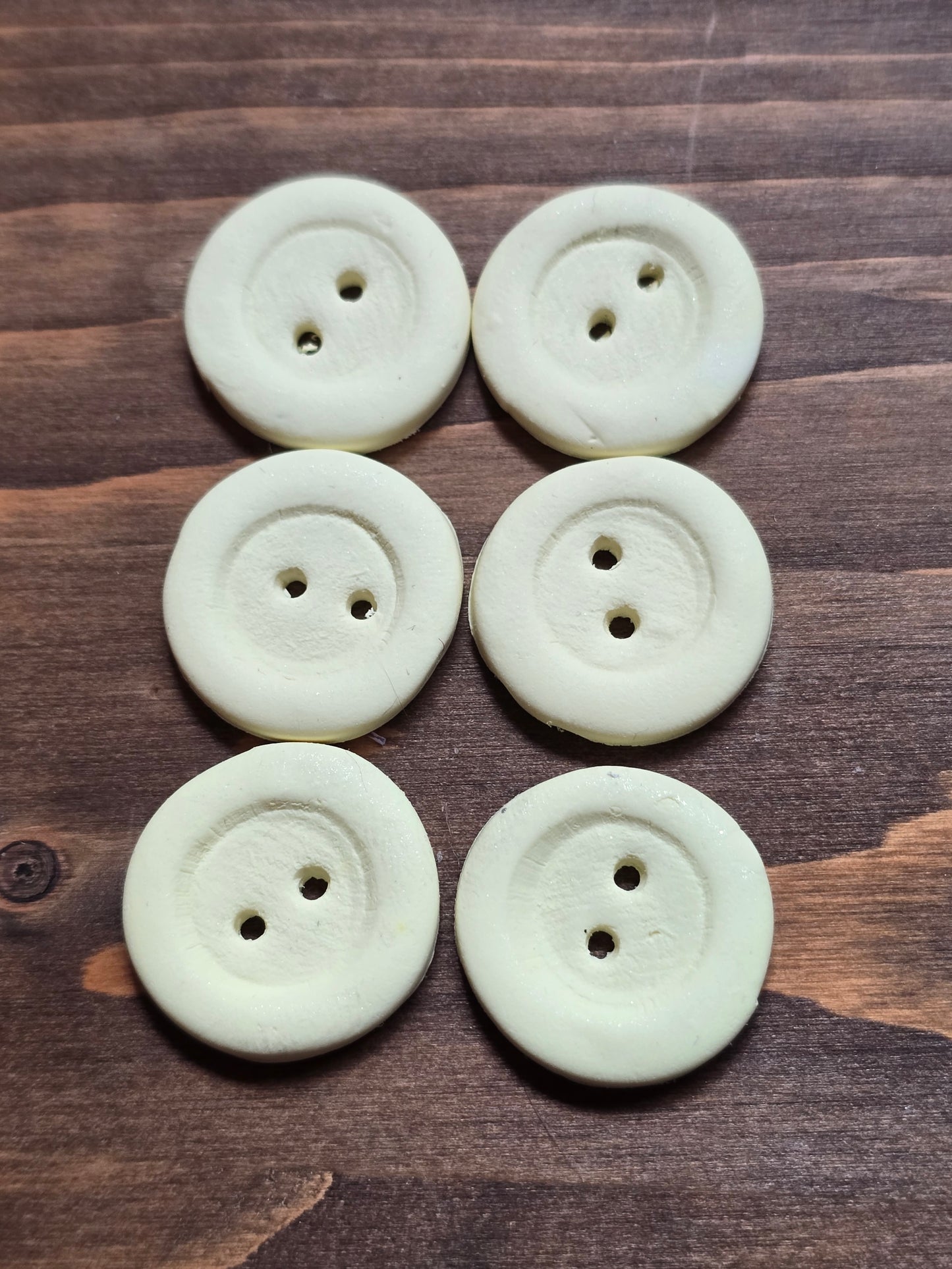 Spring Yellow Round